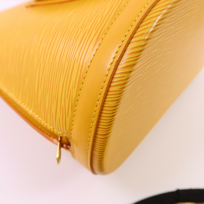 LOUIS VUITTON Epi Gobelins Backpack金扣背包-14