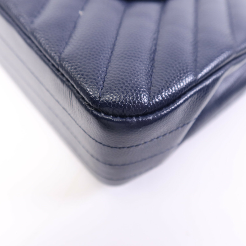 CHANEL 牛皮皮革Classic Flap Chevron銀扣鏈帶肩背袋-9