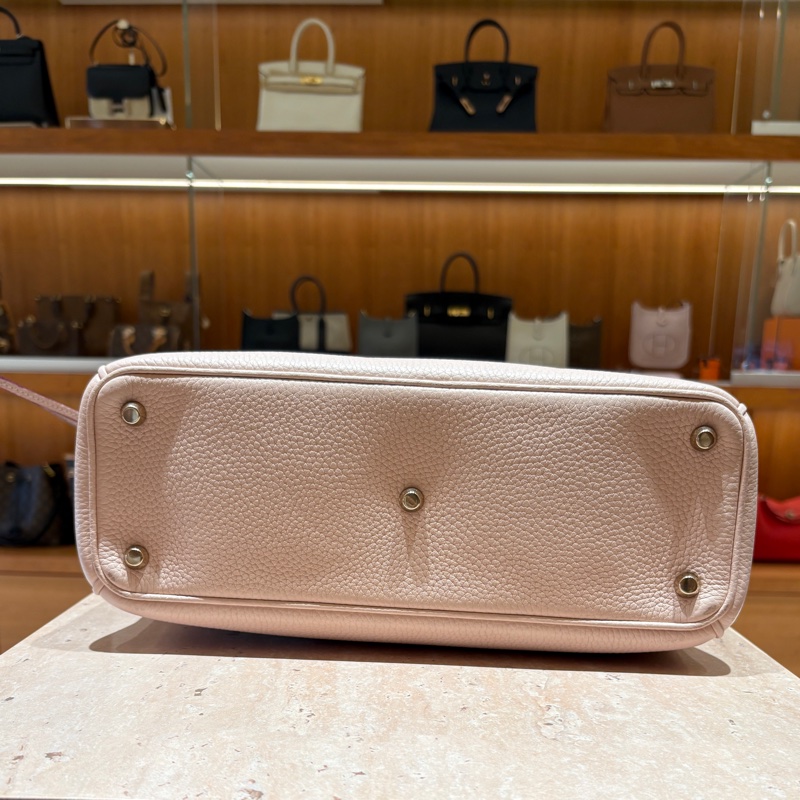 【柔美氣質、輕奢實用】Christian Dior VIP 手提肩挎包|淡粉色荔枝紋牛皮|金屬CD吊飾|附原廠同色手拿包-2