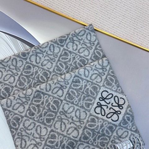 【全❤️】LOEWE Anagram scarf羅意威羊絨羊毛刺繡 圍巾頸巾女款 淺灰色 灰色