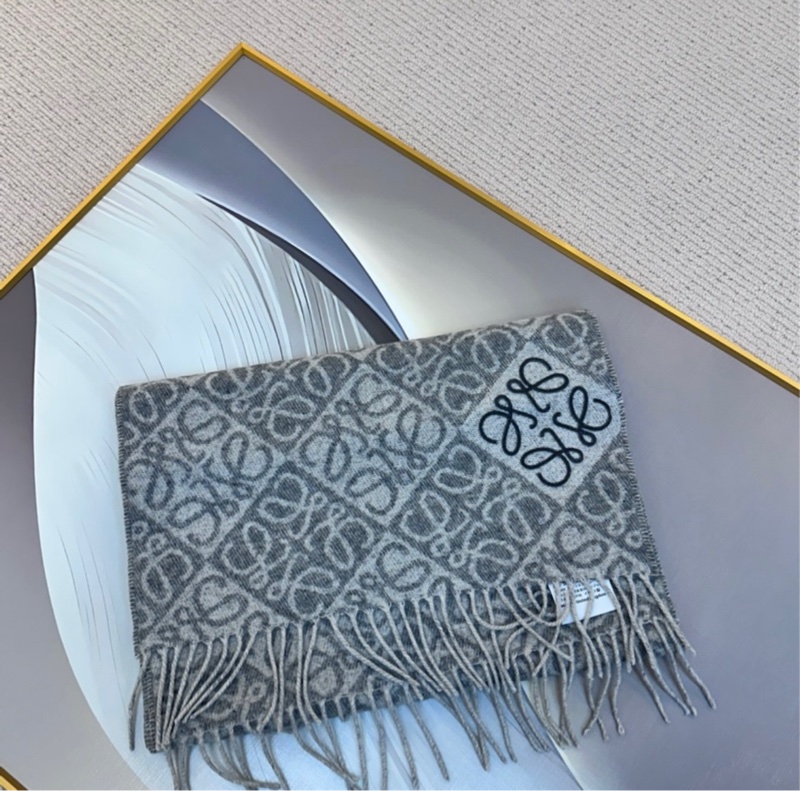 【全❤️】LOEWE Anagram scarf羅意威羊絨羊毛刺繡 圍巾頸巾女款 淺灰色 灰色-4
