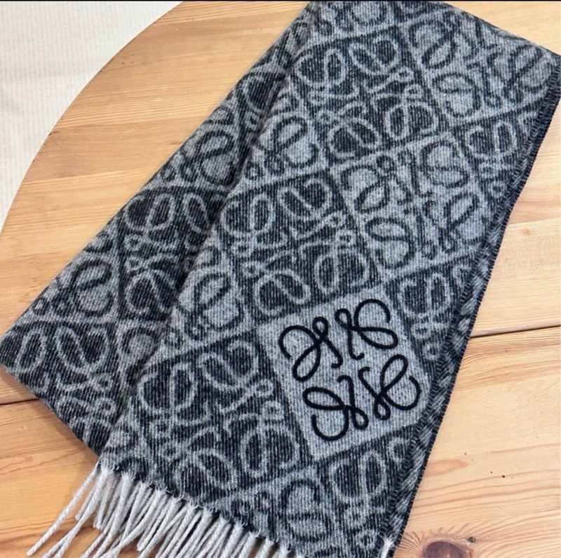 【全❤️】LOEWE Anagram scarf羅意威羊絨羊毛刺繡 圍巾頸巾女款 深灰色 黑灰色-1