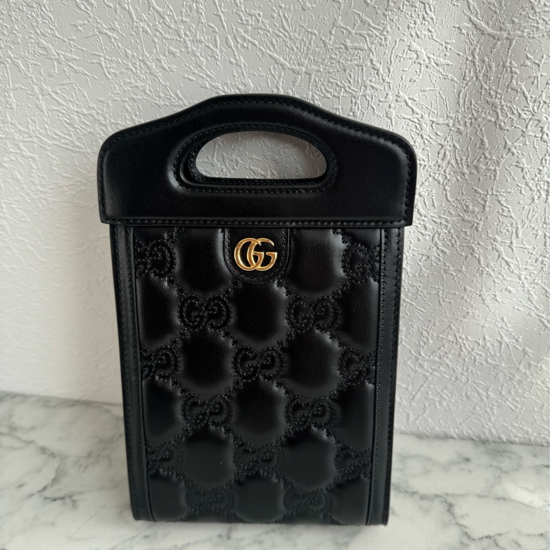 Gucci黑壓紋金雙G直立手提兩用包-1