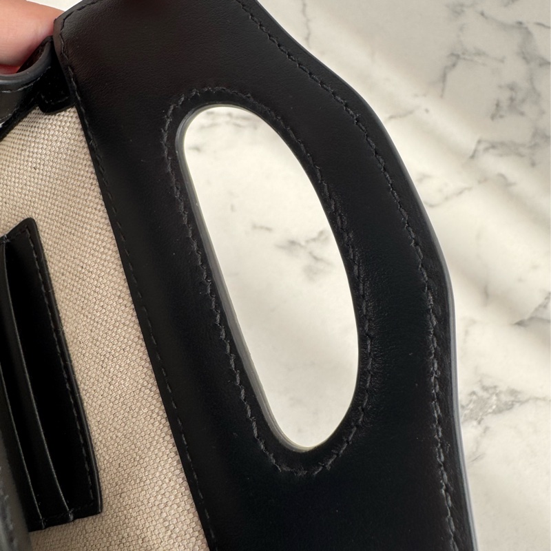 Gucci黑壓紋金雙G直立手提兩用包-22