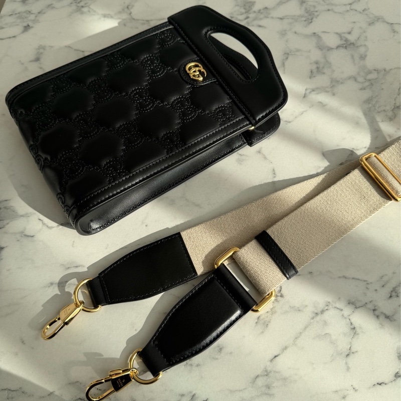 Gucci黑壓紋金雙G直立手提兩用包-23