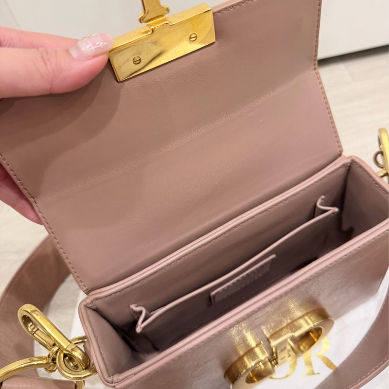 Dior蒙田mini box 肩背包-3