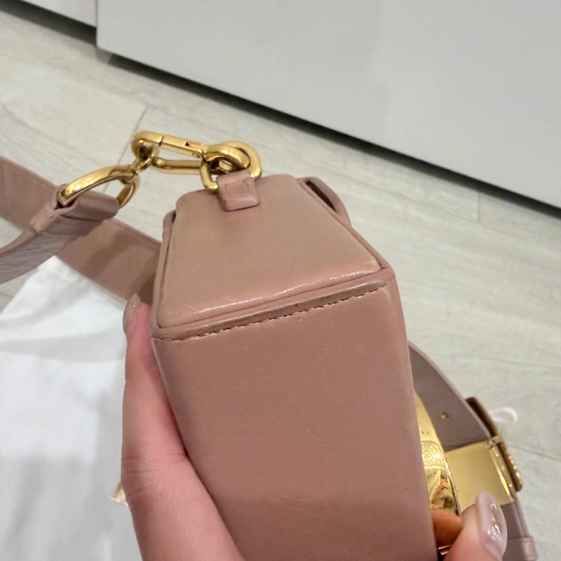 Dior蒙田mini box 肩背包-6