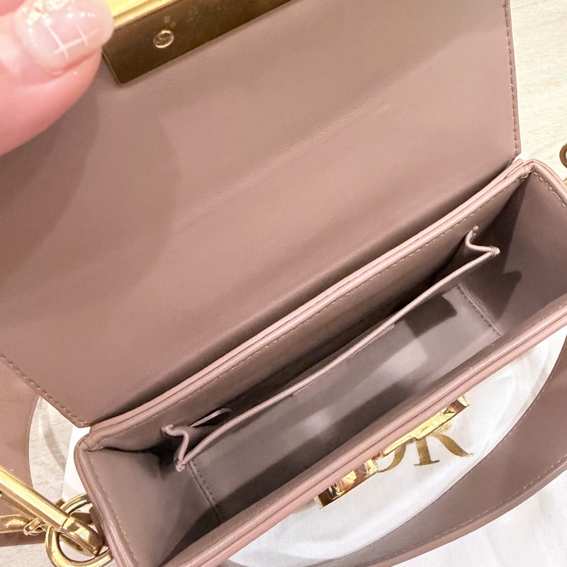 Dior蒙田mini box 肩背包-24