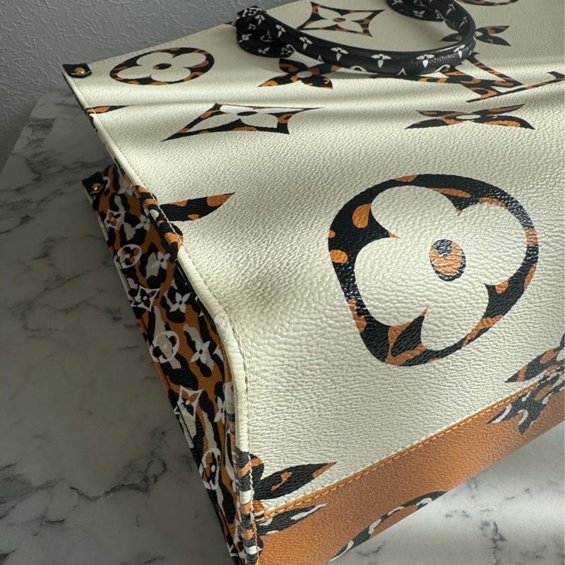 LV M44675豹紋雙面緹花on the go GM-5