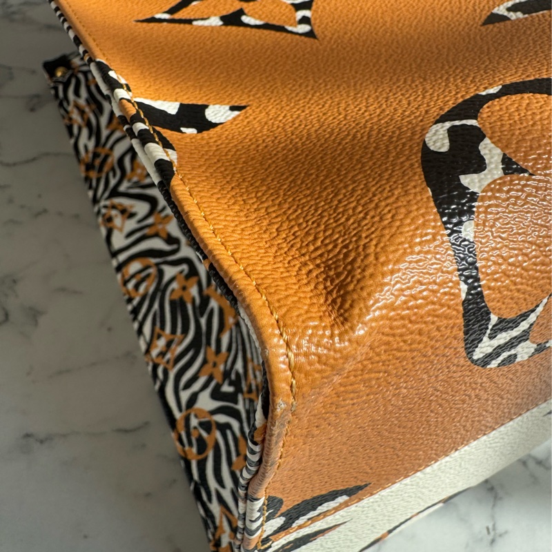 LV M44675豹紋雙面緹花on the go GM-9