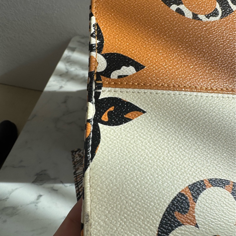 LV M44675豹紋雙面緹花on the go GM-11