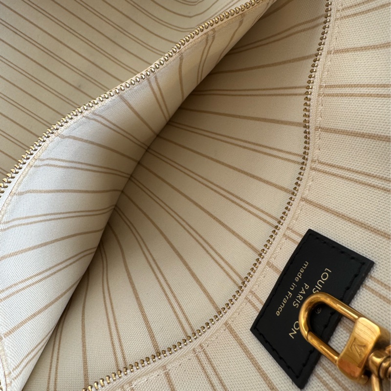 LV M44675豹紋雙面緹花on the go GM-35