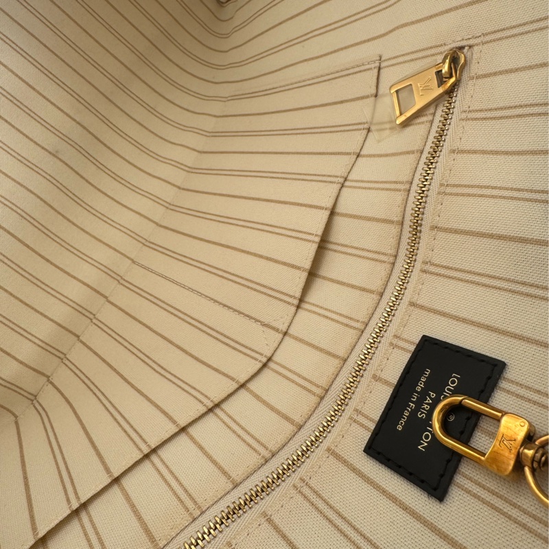 LV M44675豹紋雙面緹花on the go GM-36