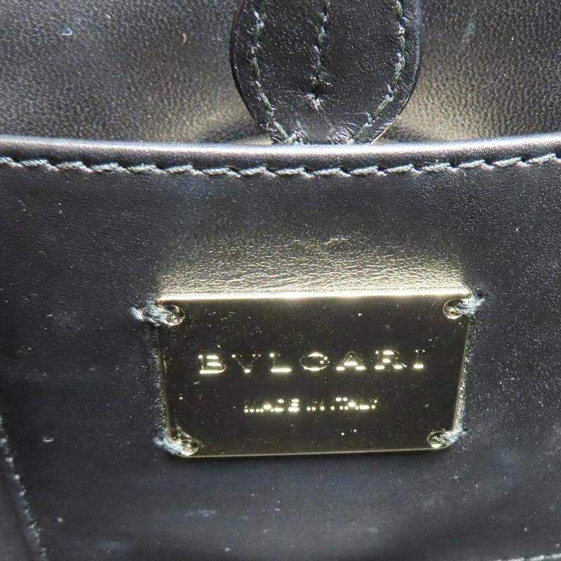 黑色 亮面特殊皮革 肩背包【 Bulgari 寶格麗 】-4