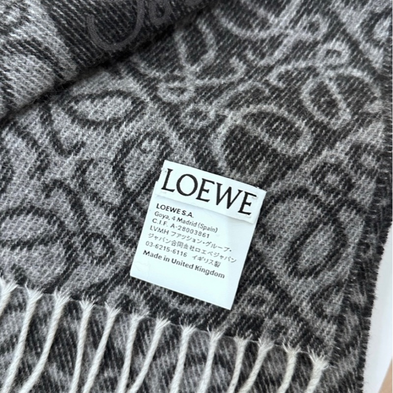 【全新❤️】LOEWE Anagram scarf 羊絨羊毛圍巾頸巾 女款 深灰色 黑灰色-4