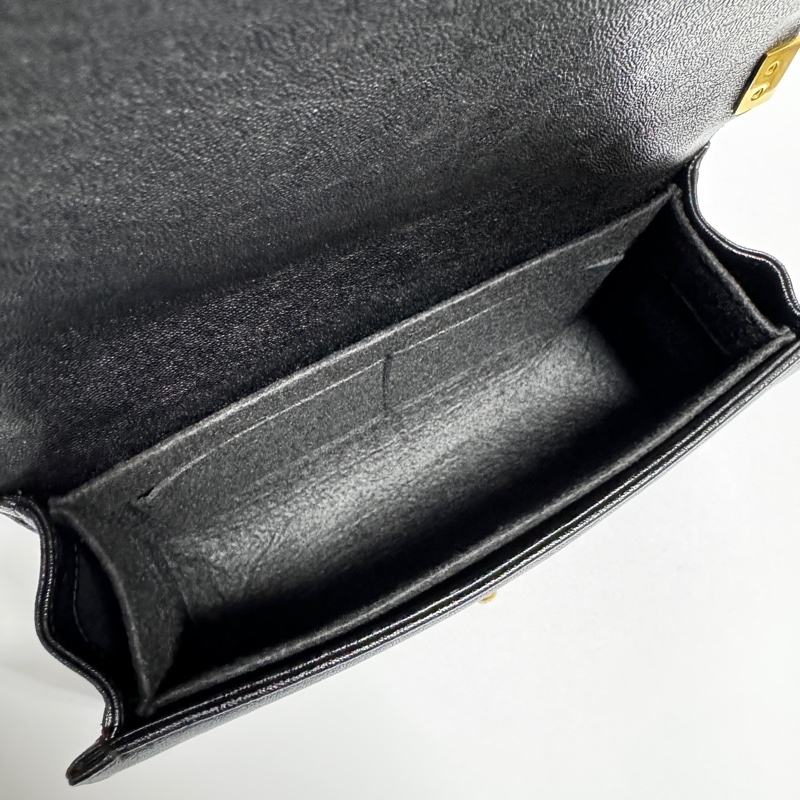 【2025/12/9專櫃剛保養】 Chanel Leboy 25 魚子醬牛皮 專櫃24.1萬!-17