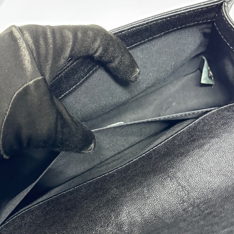 【2025/12/9專櫃剛保養】 Chanel Leboy 25 魚子醬牛皮 專櫃24.1萬!-18