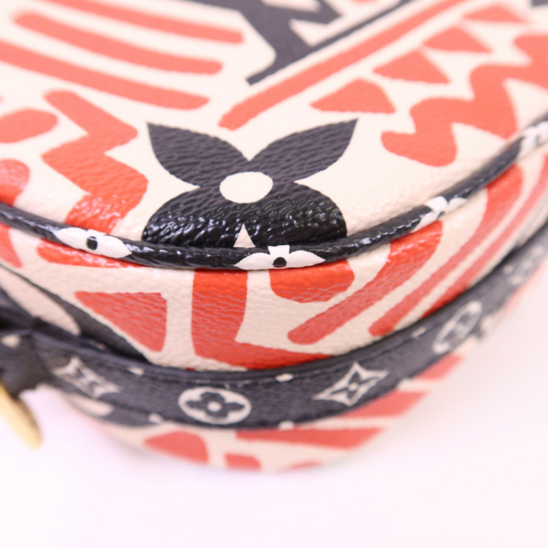 LOUIS VUITTON Monogram Giant Crafty Boite Chapoe Soupe金扣肩背袋-11