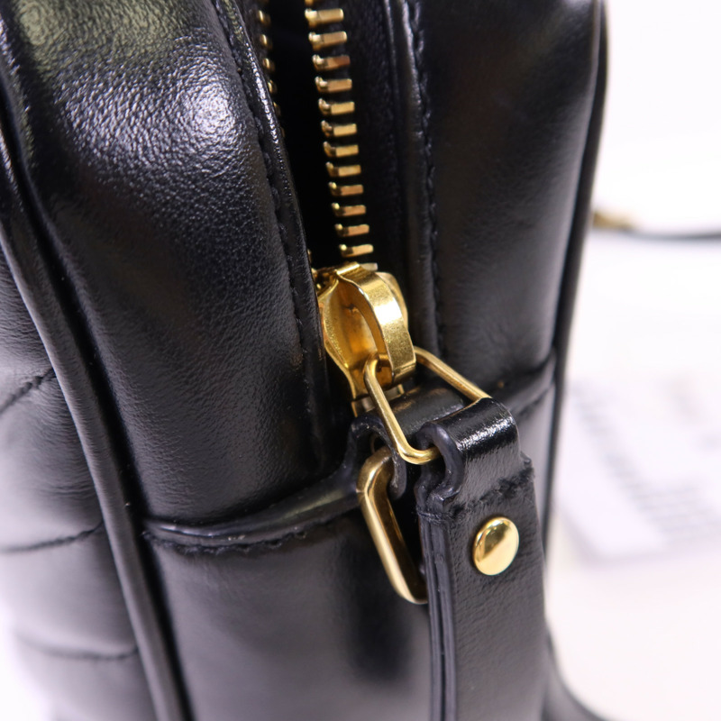 YVES SAINT LAURENT 牛皮皮革Lou Camera Bag金扣肩背袋-8