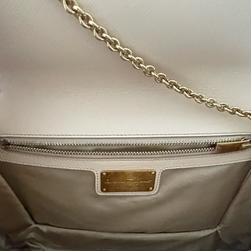 Salvatore Ferragamo 肩背包-9