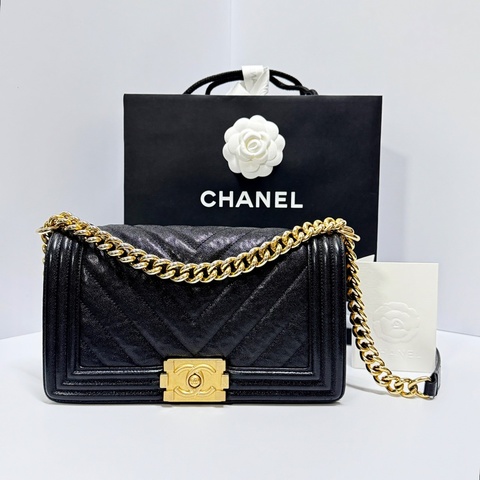 （2025/12/9專櫃剛保養） Chanel Leboy25 魚子醬牛皮 專櫃24.1萬！