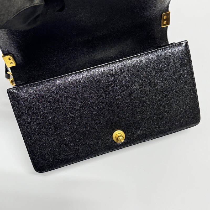 【2025/12/9專櫃剛保養】 Chanel Leboy25 魚子醬牛皮 專櫃24.1萬!-12