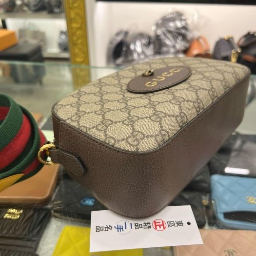 東區正精品㊣GUCCI 476466 咖啡色皮革拼PVC 虎頭 綠紅綠寬背帶斜背包肩背包相機包 RA1824-6
