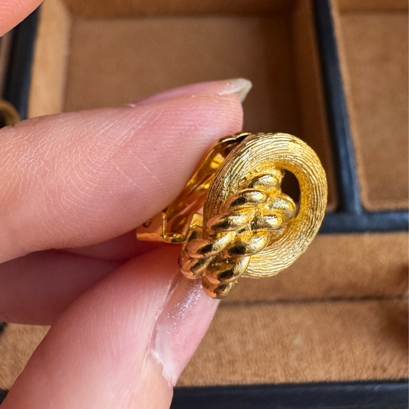 Christian Dior 迪奧 繩結鍍金耳夾 耳環-11