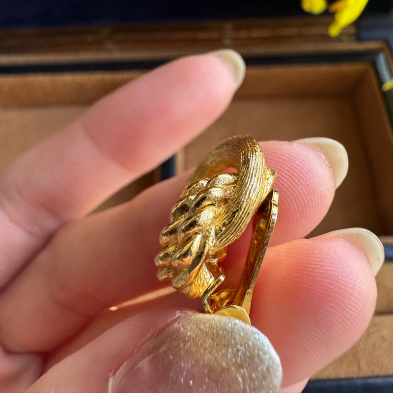 Christian Dior 迪奧 繩結鍍金耳夾 耳環-18