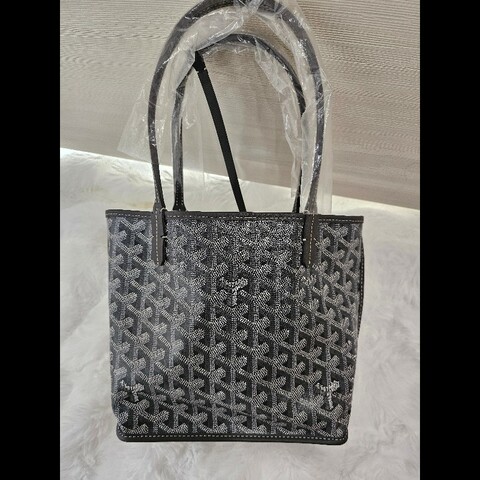 全新灰色 Goyard Anjou Mini Tote