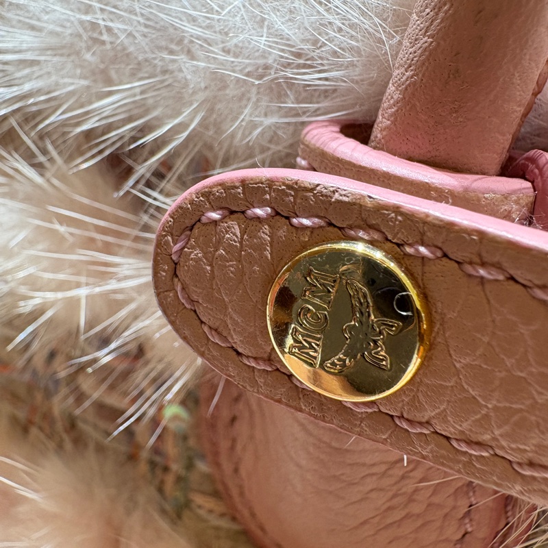 【俏麗又上鏡】MCM Mills Fur Tweed 迷你粉色水貂毛手提包|2way迷你精品包|冬季穿搭必備亮點-9
