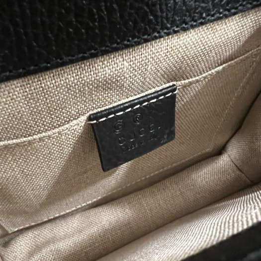 東區正精品㊣GUCCI 510304 近全新黑色全皮金扣金屬雙G壓釦式斜背包鍊包 RA1820-5