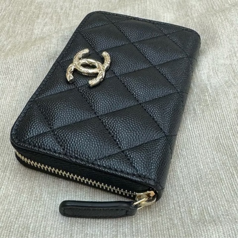 Chanel 絕版 絕美 雕花黑金logo 加大款 近新品