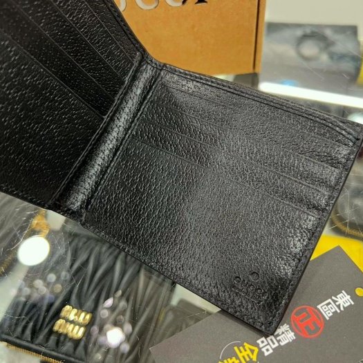 東區正精品㊣GUCCI 625573 全新黑色大 LOGO 8卡短夾 Off the Grid RZ5616-2