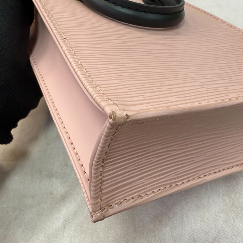 LV路易威登Petit Sac Plat水波紋粉色琴譜包-8
