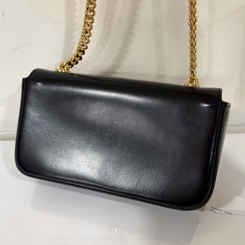 #櫃上在售12萬 #近新🈶台灣購證 Celine黑金凱旋門腋下肩背包-17