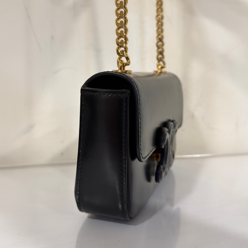 #櫃上在售12萬 #近新🈶台灣購證 Celine黑金凱旋門腋下肩背包-18