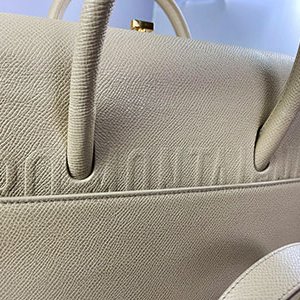 *奢華大道國際精品*【D0269】DIOR奶茶色 30 MONTAIGNE 中款手提/肩背兩用包 M9321UMBA-11