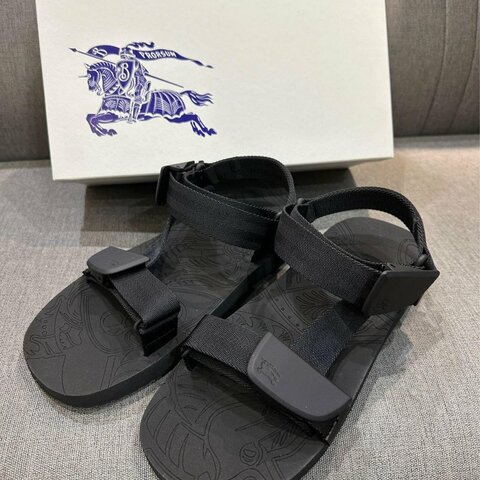 💎Han's house精品服飾💎burberry trek 戰馬 拖鞋 義大利製