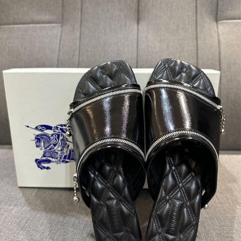 💎Han's house精品服飾💎burberry 小牛皮 拖鞋-4