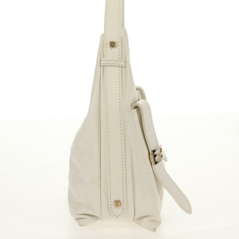 【日本直送】FENDI Mamma Baguette 單肩包,白色皮革,金色,正品,貨號 154081M-3