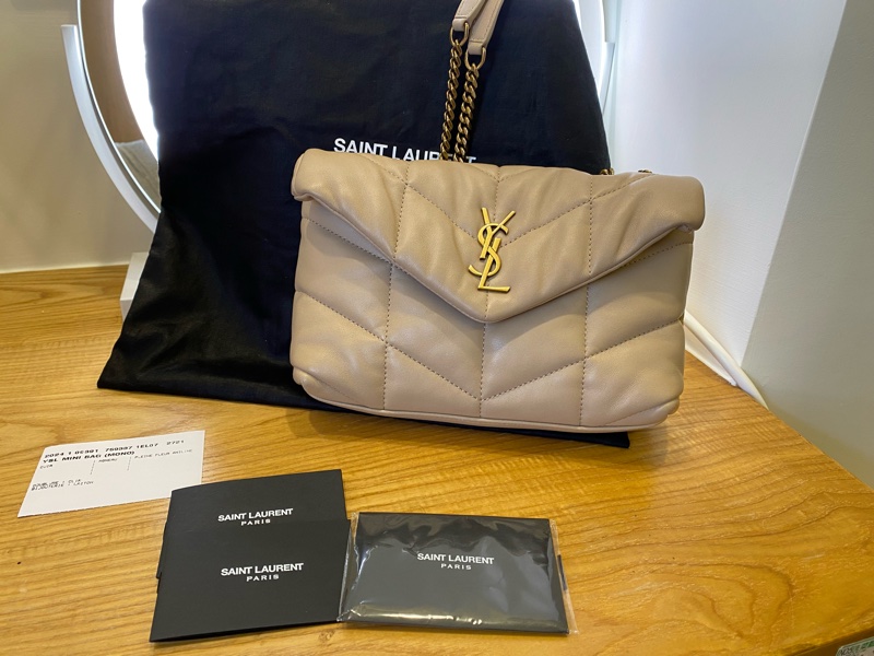 YSL Puffer mini 奶茶色雲朵包-0