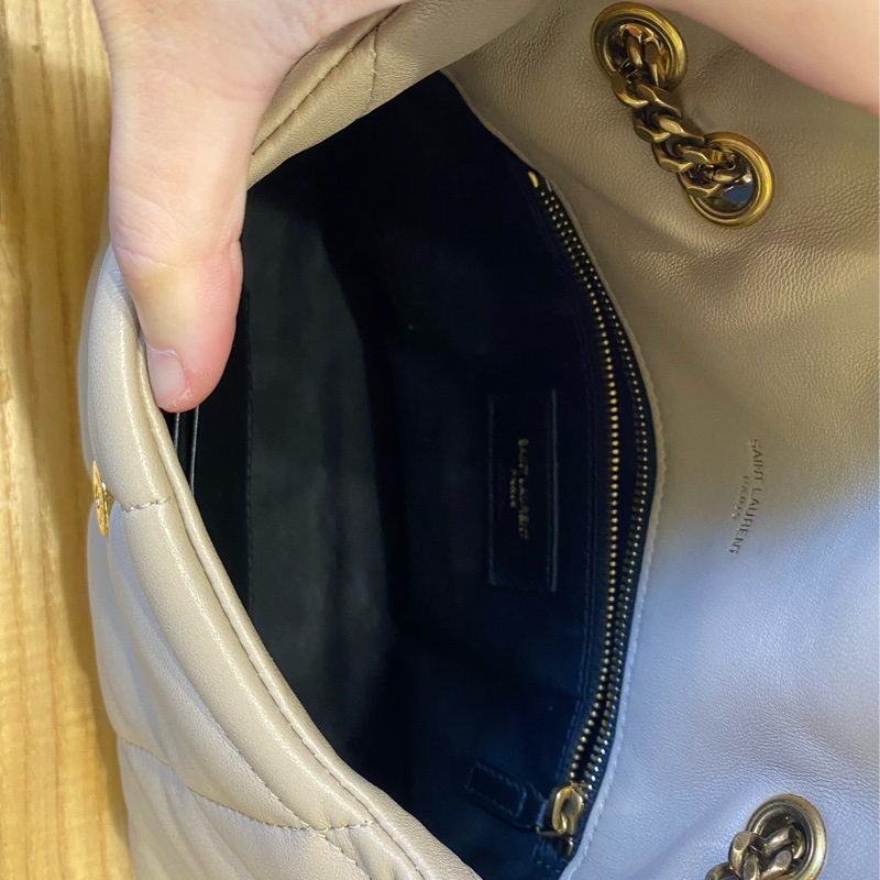 YSL Puffer mini 奶茶色雲朵包-10