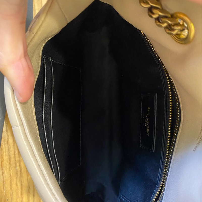 YSL Puffer mini 奶茶色雲朵包-11