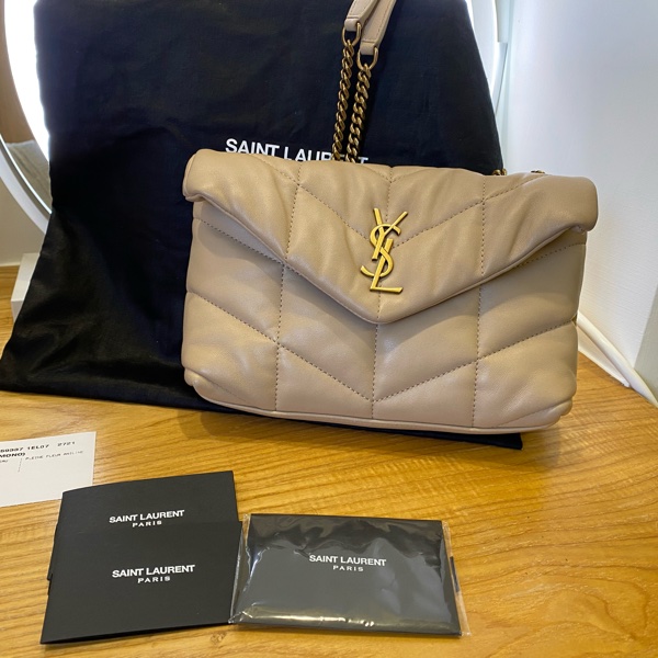 YSL Puffer mini 奶茶色雲朵包-16