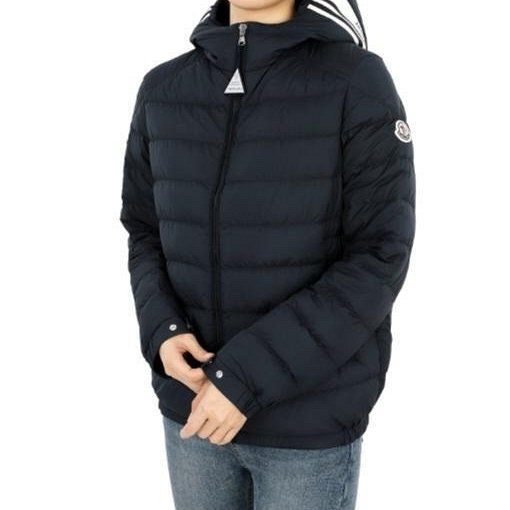 💎Han's house精品服飾💎moncler Cornour 羽絨 連帽 外套-5