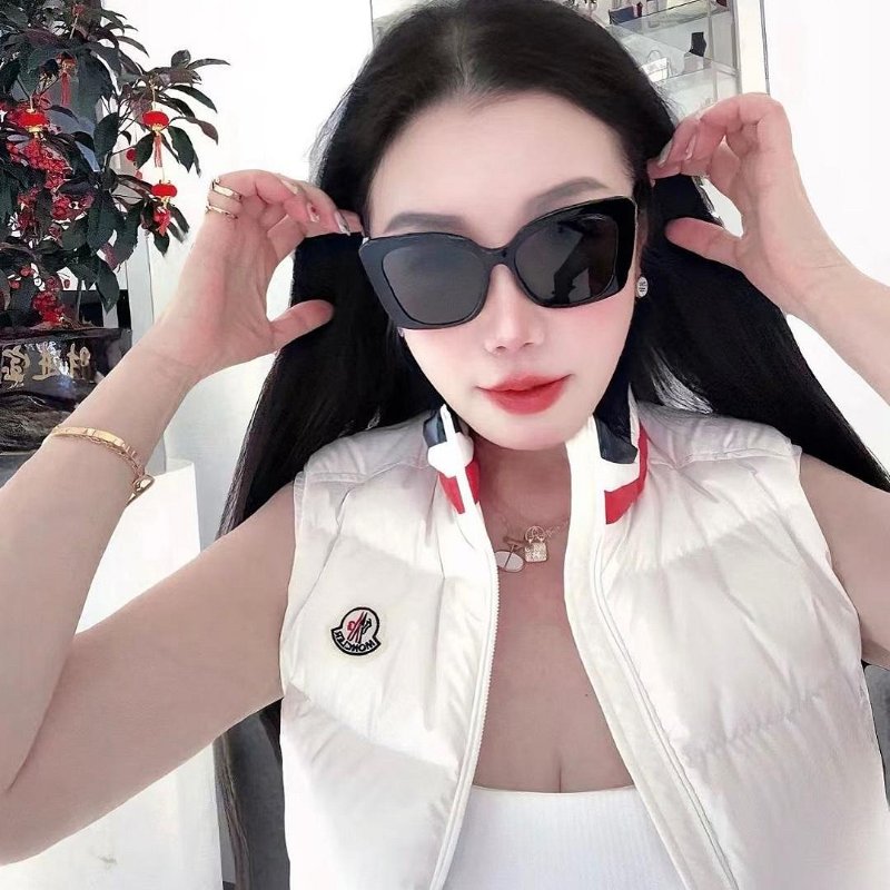 💎Han's house精品服飾💎moncler Merab 羽絨 背心-7