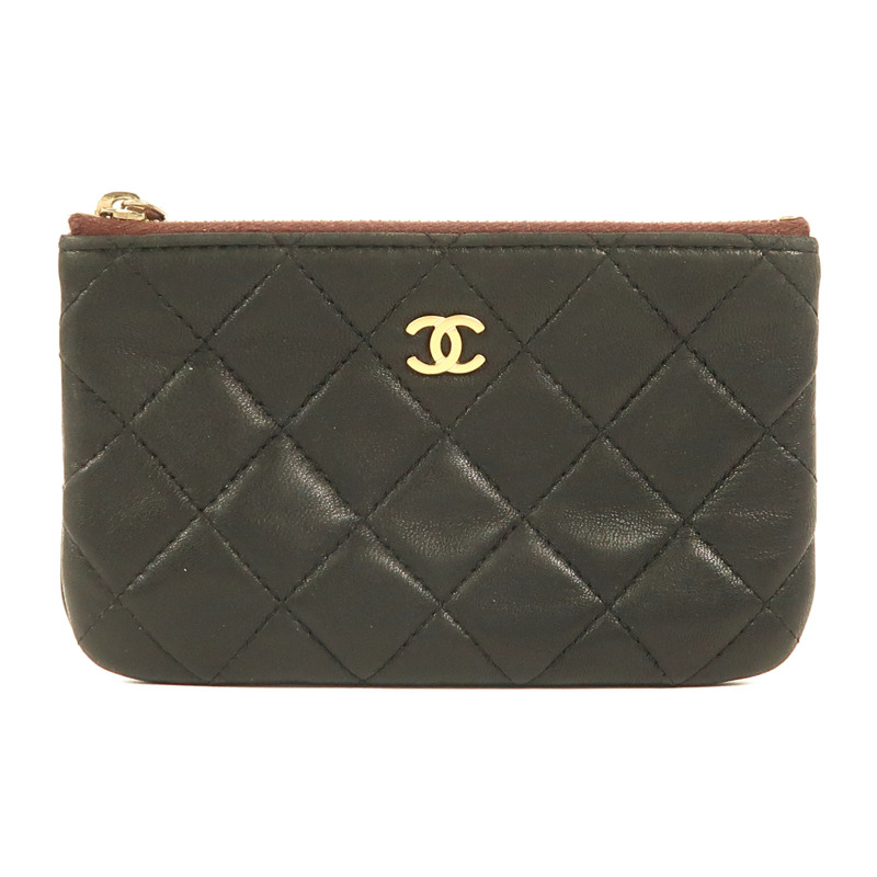 CHANEL 羊皮皮革Pouch金扣手拿包-0