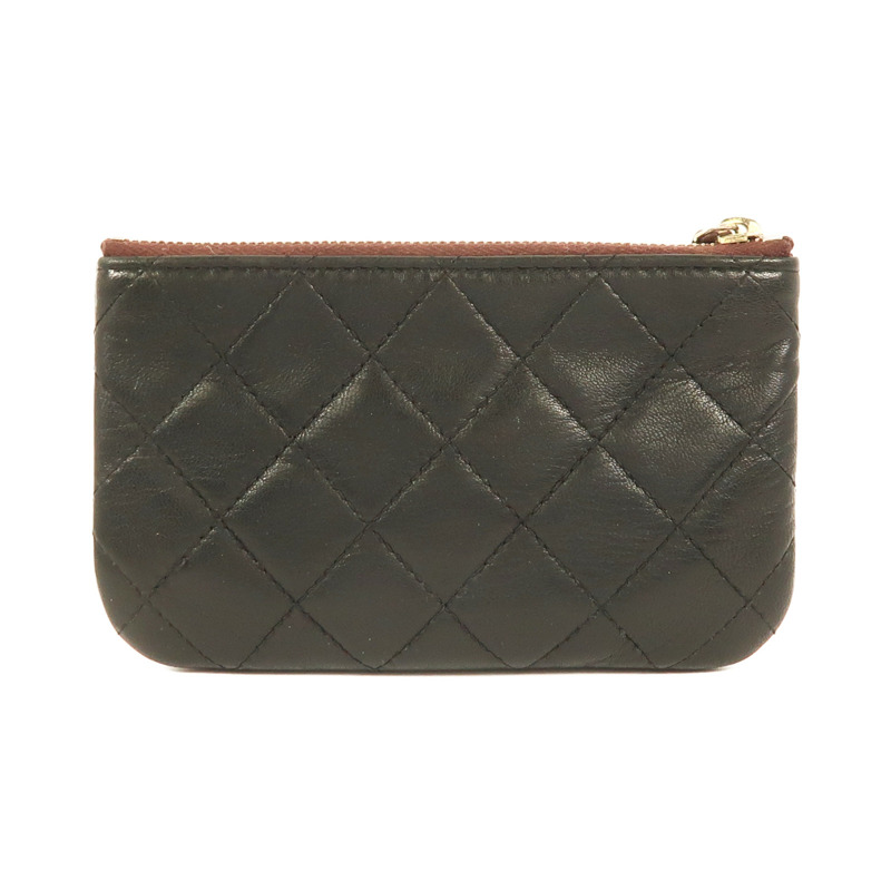 CHANEL 羊皮皮革Pouch金扣手拿包-1