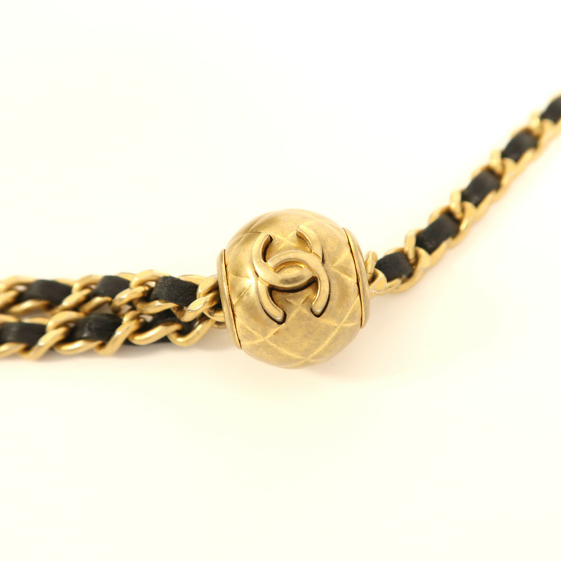 CHANEL 羊皮皮革Vanity Case金扣鏈帶肩背袋-16